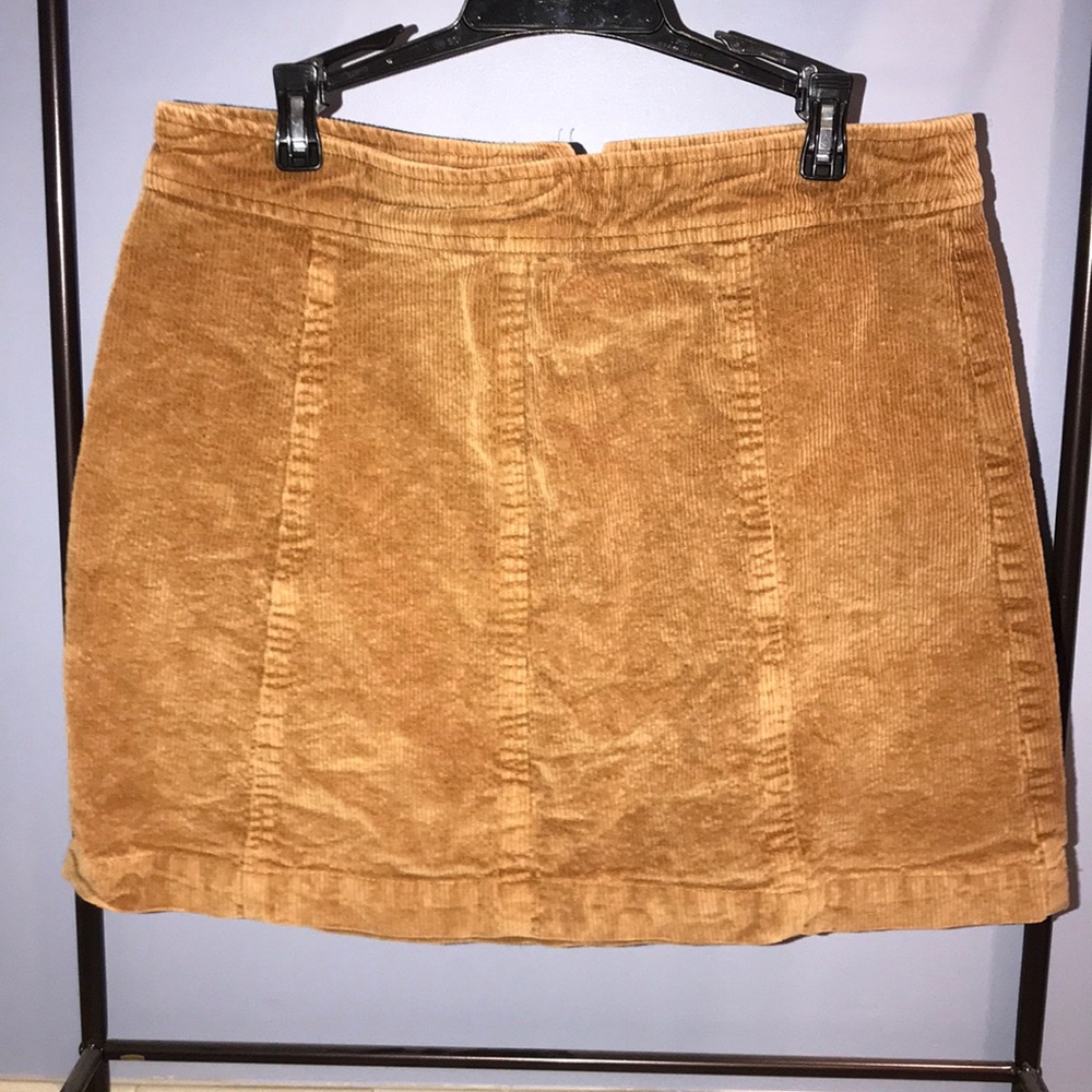Corduroy skirt